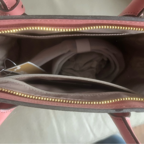 Michael Kors Handbag - Picture 3 of 4